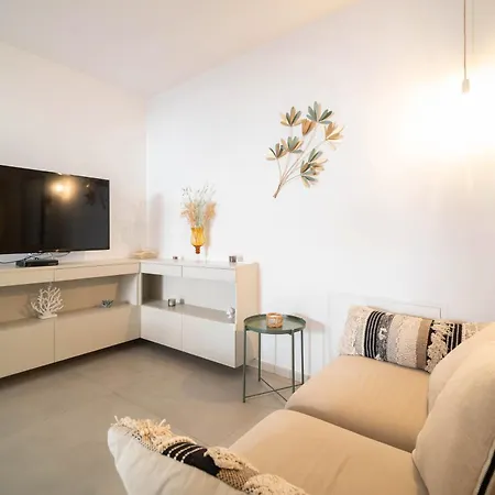 Opuntia Apartment